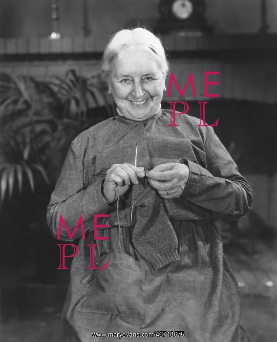 : Knitting a sweater : Knitting a sweater