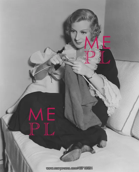 : Knitting a sweater : Knitting a sweater