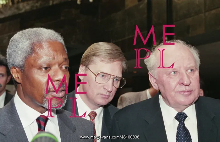 : Kofi Annan visits Russia : Kofi Annan visits Russia