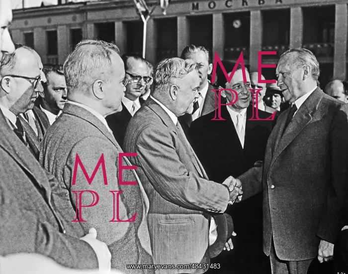 : Konrad Adenauer's send-off, 1955 : Konrad Adenauer's send-off, 1955