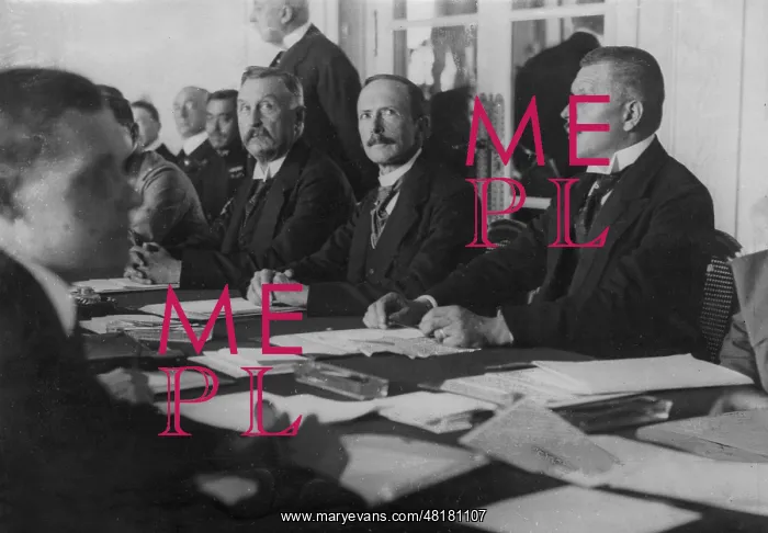 : Konstantin Fehrenbach, Walter Simons, Otto Ge?ler in Spa, 19 : Konstantin Fehrenbach, Walter Simons, Otto Ge?ler in Spa, 19