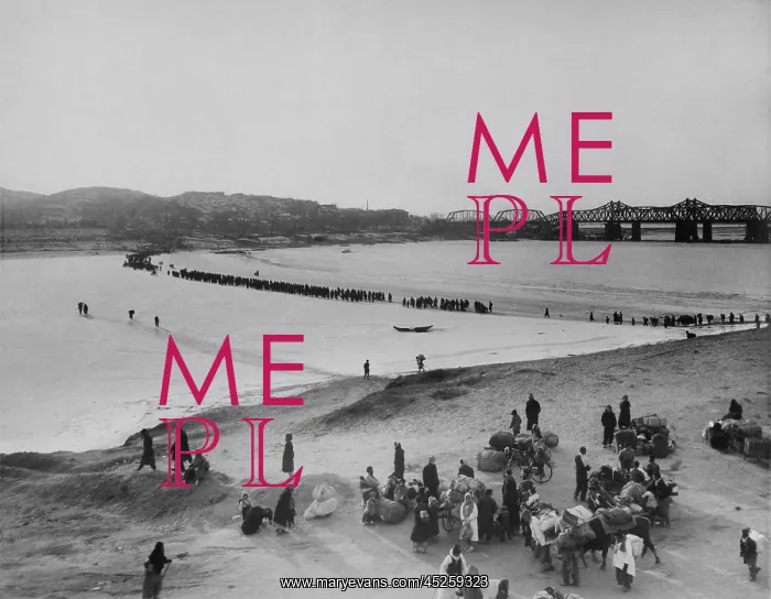 : Korean refugees streaming across the frozen Han : Korean refugees streaming across the frozen Han