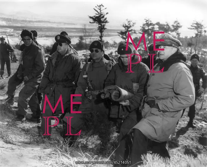 : The Korean War, General Douglas MacArthur ? : The Korean War, General Douglas MacArthur ?