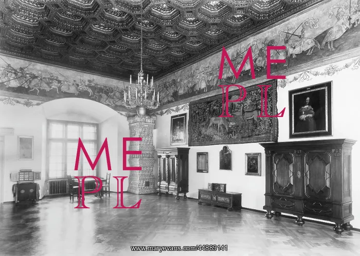: KRAKOW CASTLE HALL : KRAKOW CASTLE HALL