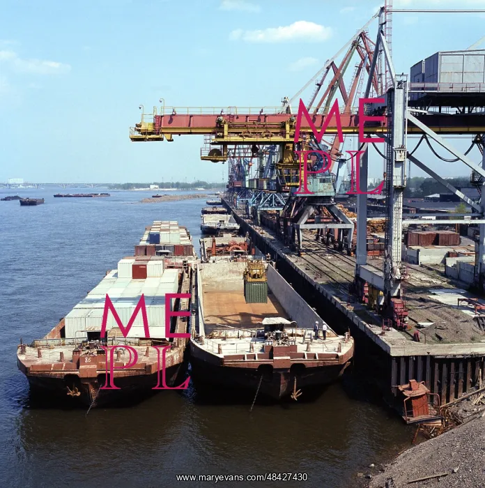: Krasnoyarsk river station, 1987 : Krasnoyarsk river station, 1987