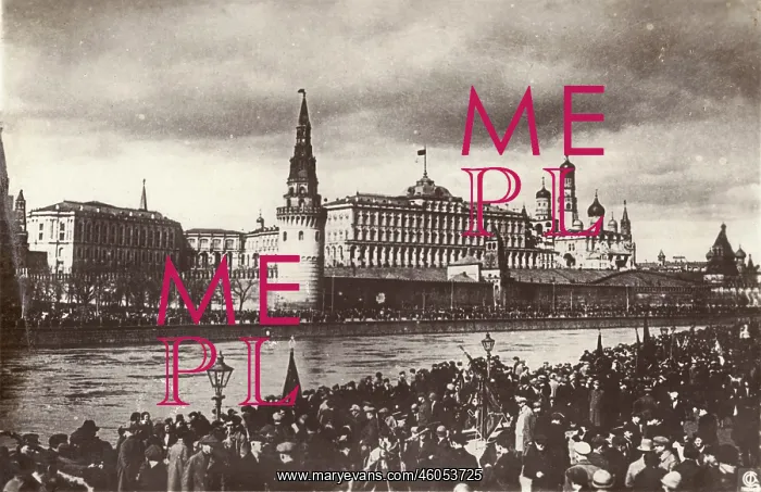 : The Kremlin, Moscow, on May Day 1928 : The Kremlin, Moscow, on May Day 1928