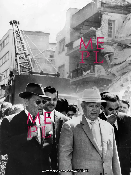 : Kruschev. KRUSCHEV : Kruschev. KRUSCHEV
