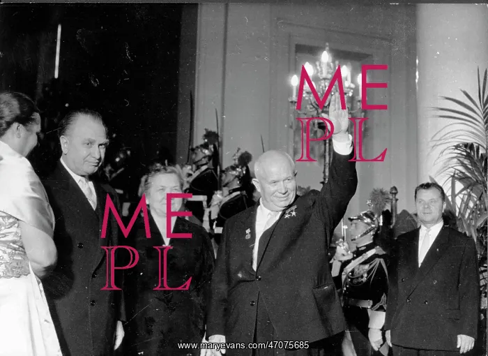 : Kruschev. KRUSCHEV : Kruschev. KRUSCHEV