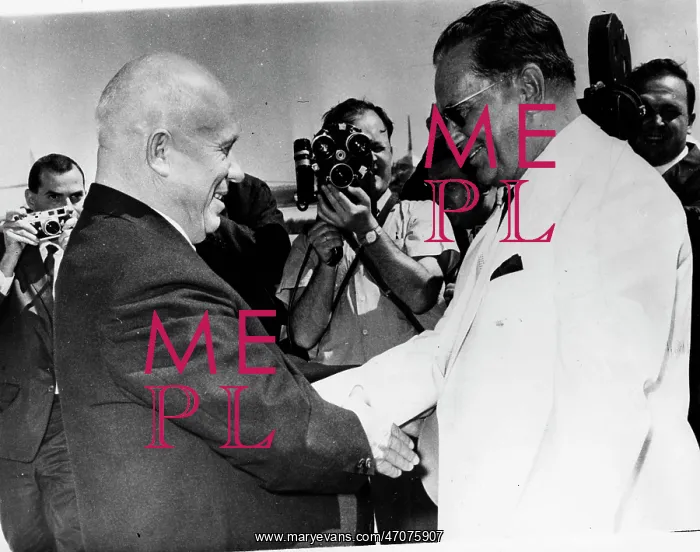 : Kruschev. KRUSCHEV : Kruschev. KRUSCHEV