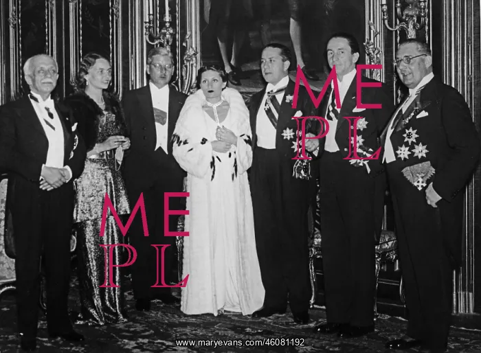  : Kurt Schuschnigg receives Count and Countess Ciano