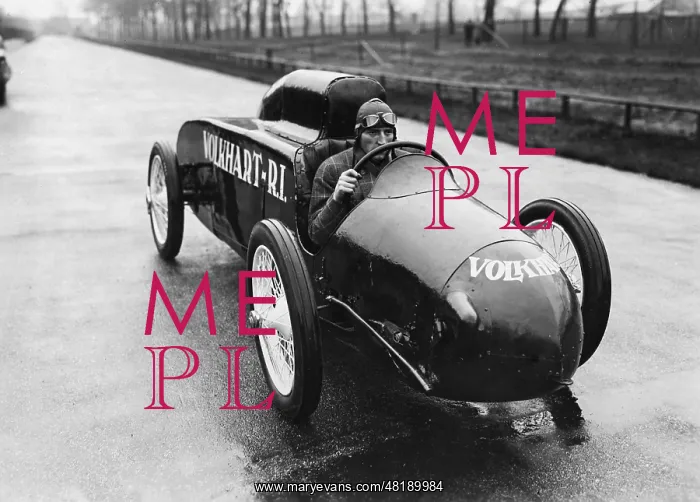 : Kurt Volkhardt in his rocket car, 1928 : Kurt Volkhardt in his rocket car, 1928