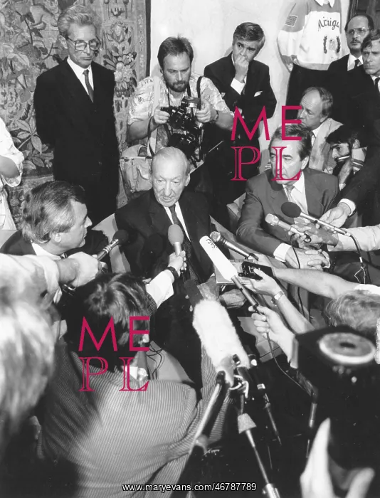 : Kurt Waldheim and Alois Mock : Kurt Waldheim and Alois Mock