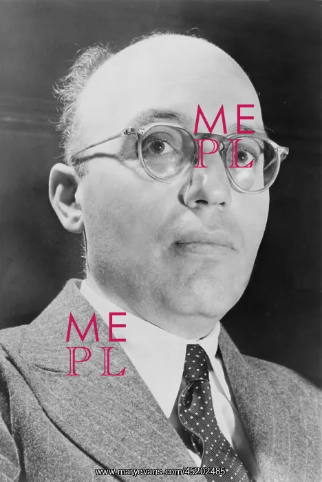 : Kurt Weill (1900-1950), German composer ? : Kurt Weill (1900-1950), German composer ?