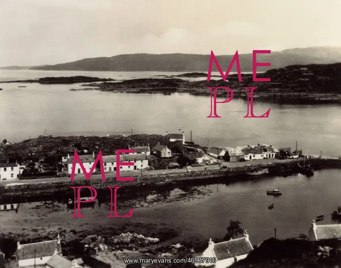 : Kyleakin on the Isle of Skye in the Inner Hebrides, Scotland : Kyleakin on the Isle of Skye in the Inner Hebrides, Scotland