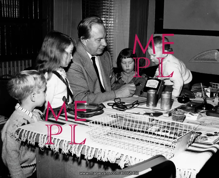 : L. Ron Hubbard : L. Ron Hubbard
