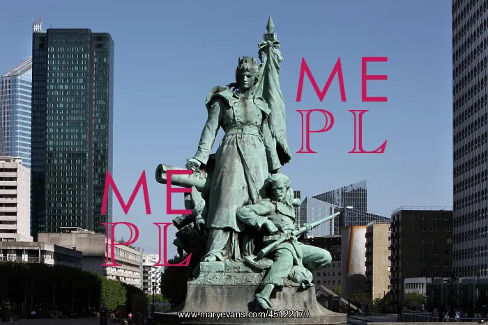 : La Defense, Monument to the defenders of Paris : La Defense, Monument to the defenders of Paris
