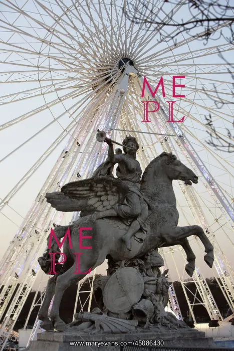 : La renommee montee sur Pegase, Tuileries, Paris, France : La renommee montee sur Pegase, Tuileries, Paris, France