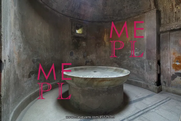 : Labrum, Caldarium, Forum Baths, Pompeii, Campania, Italy : Labrum, Caldarium, Forum Baths, Pompeii, Campania, Italy