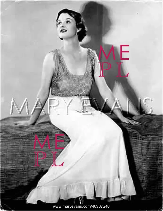 : LACE NIGHTGOWN 1934 : LACE NIGHTGOWN 1934