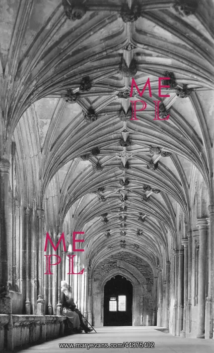 : LACOCK ABBEY : LACOCK ABBEY