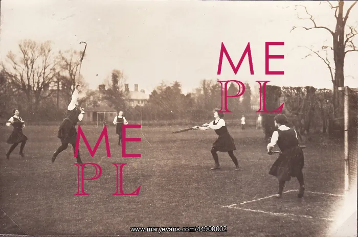  : Lacrosse action
