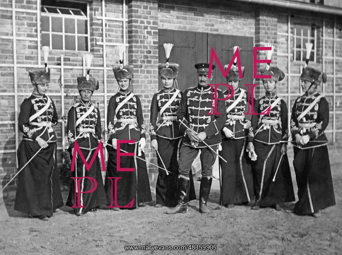 : Ladies of the Hussar Regiment, 1913 : Ladies of the Hussar Regiment, 1913
