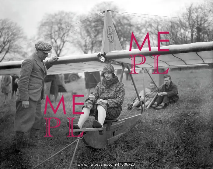 : Lady Bailey preparing for flight in Zogling glider : Lady Bailey preparing for flight in Zogling glider