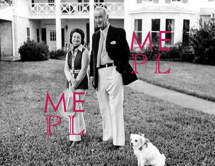 : Lady Bird and Lyndon Johnson with their ? : Lady Bird and Lyndon Johnson with their ?