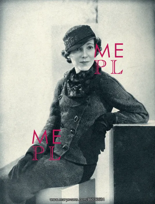 : Lady Charles Cavendish (Adele Astaire) in Schiaparelli : Lady Charles Cavendish (Adele Astaire) in Schiaparelli