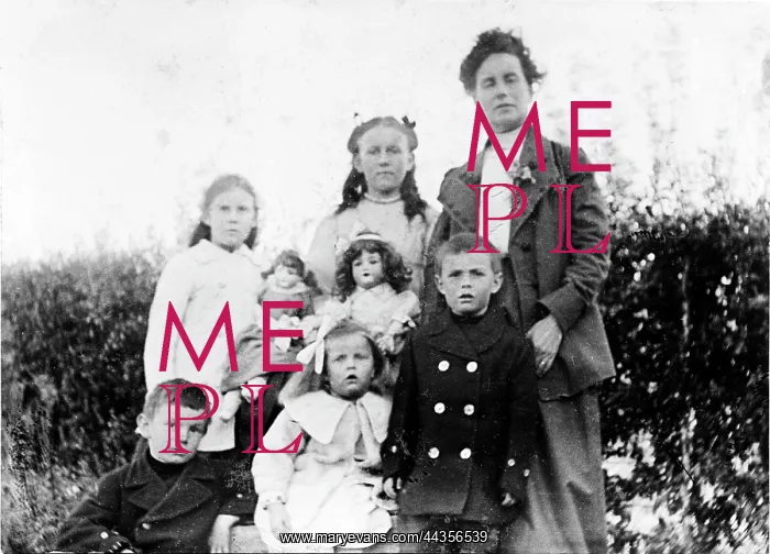 : Lady Cory and children : Lady Cory and children