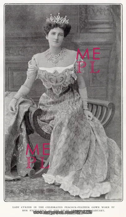 : Lady Curzon in her peacock-feather gown : Lady Curzon in her peacock-feather gown