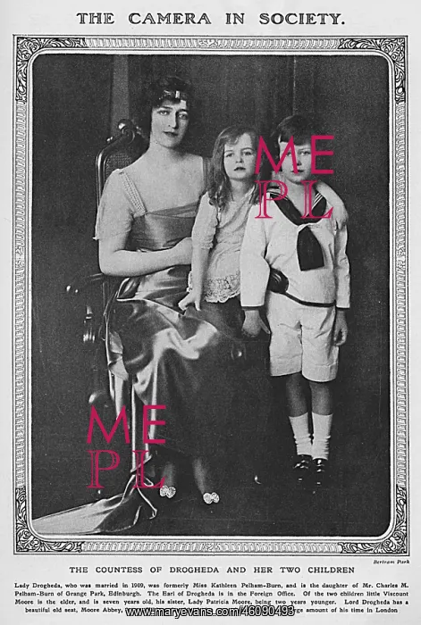: Lady Drogheda & her children, WW1 : Lady Drogheda & her children, WW1