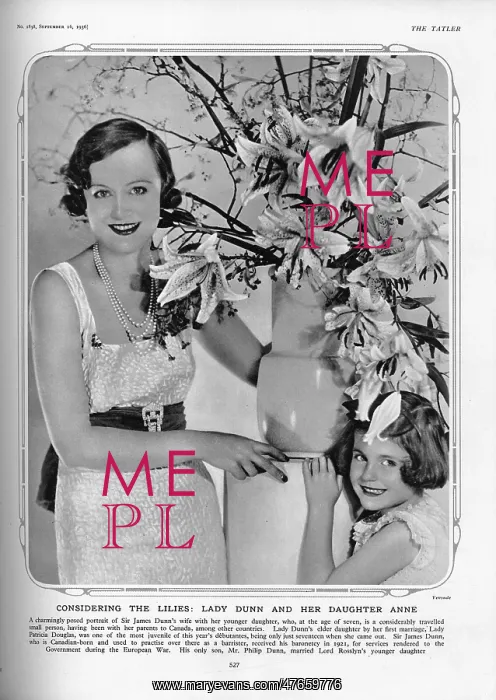 : Lady Dunn with her daughter Anne : Lady Dunn with her daughter Anne