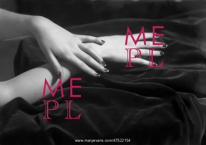 : Lady George Scott - Molly Bishop - her hands : Lady George Scott - Molly Bishop - her hands