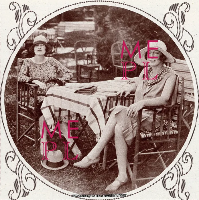 : Lady Horne & Mrs O'Malley-Keyes at Biarritz : Lady Horne & Mrs O'Malley-Keyes at Biarritz