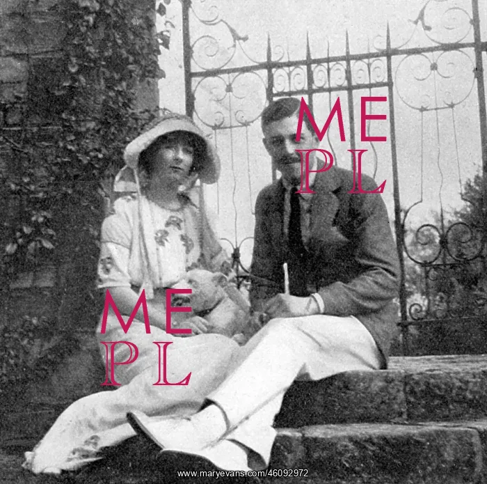 : Lady Idina Sackville and Mr Euan Wallace : Lady Idina Sackville and Mr Euan Wallace