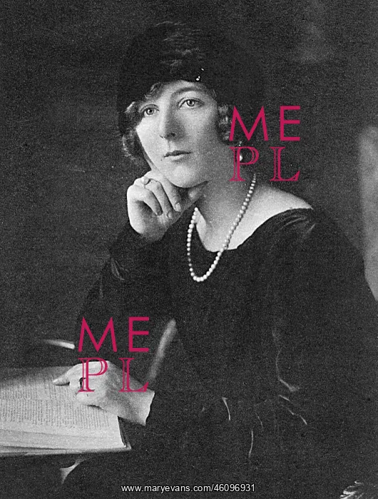 : Lady Idina Wallace : Lady Idina Wallace