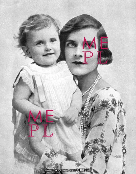 : Lady Louis Mountbatten with Patricia : Lady Louis Mountbatten with Patricia