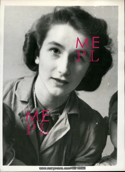 : Lady Mary Strachey : Lady Mary Strachey