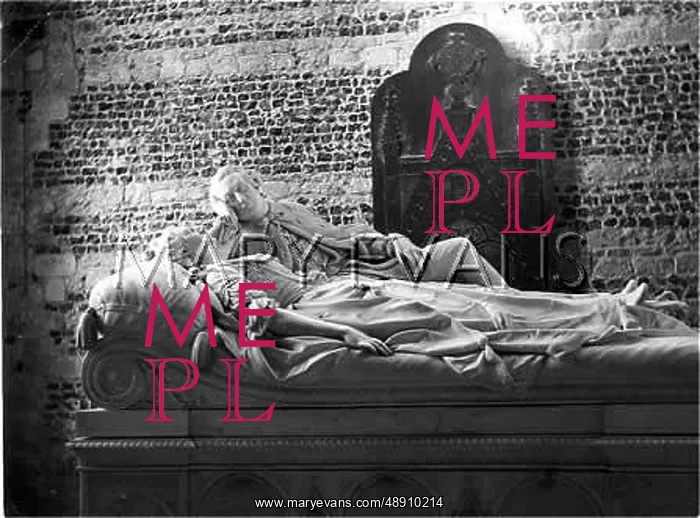 : LADY MILTON'S TOMB : LADY MILTON'S TOMB