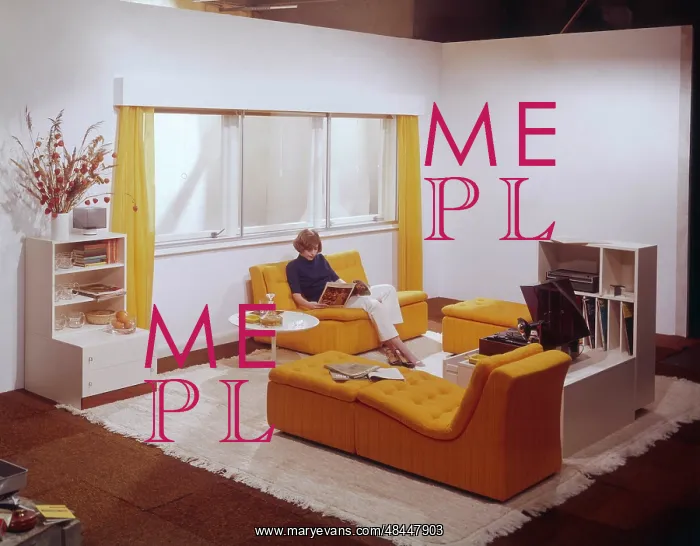 : Lady in a stylish 60s Lounge - Trade Show display : Lady in a stylish 60s Lounge - Trade Show display
