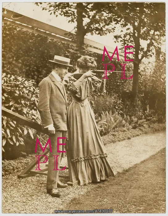 : LADY USING AIR RIFLE : LADY USING AIR RIFLE