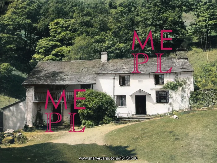 : LAKE DISTRICT FARMHOUSE : LAKE DISTRICT FARMHOUSE