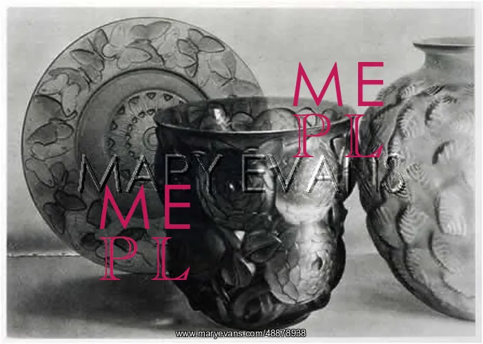 : LALIQUE GLASSWARE