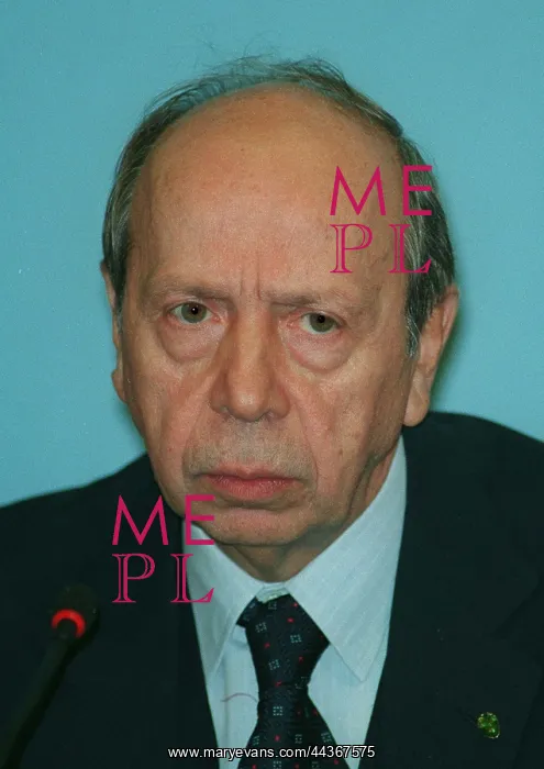  : Lamberto Dini