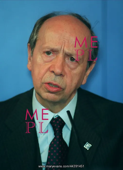  : Lamberto Dini
