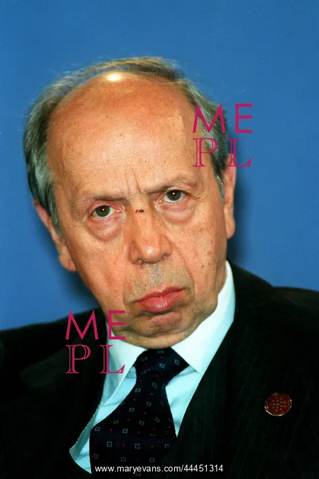  : Lamberto Dini