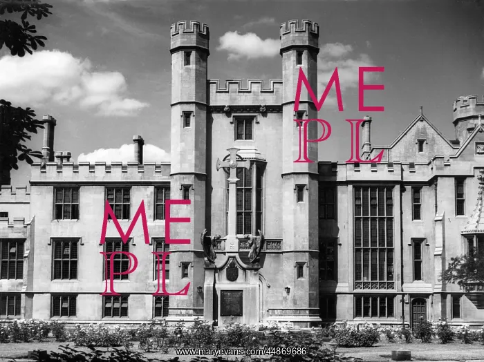 : LAMBETH PALACE : LAMBETH PALACE