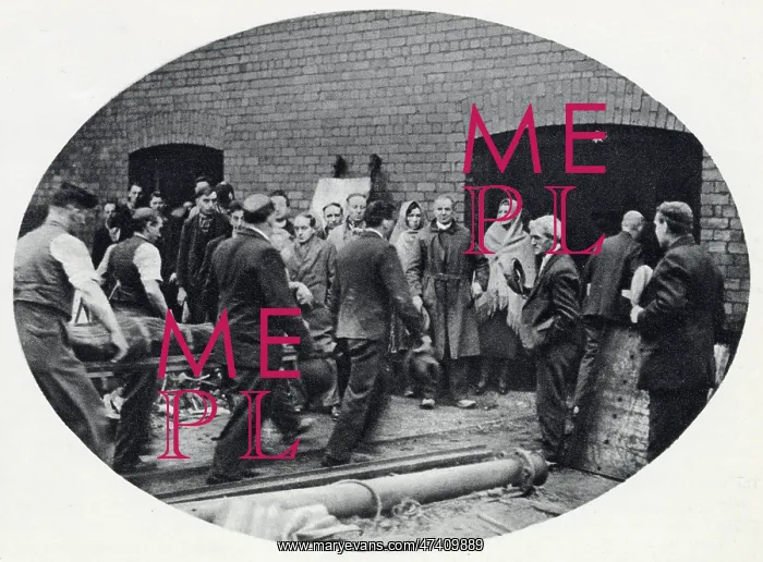 : Lancashire coal-mine disaster 1932 : Lancashire coal-mine disaster 1932