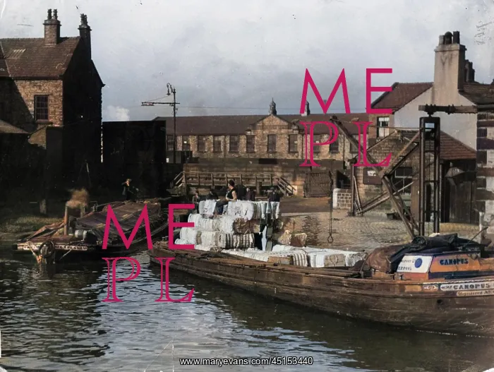 : LANCASHIRE COTTON BARGE : LANCASHIRE COTTON BARGE